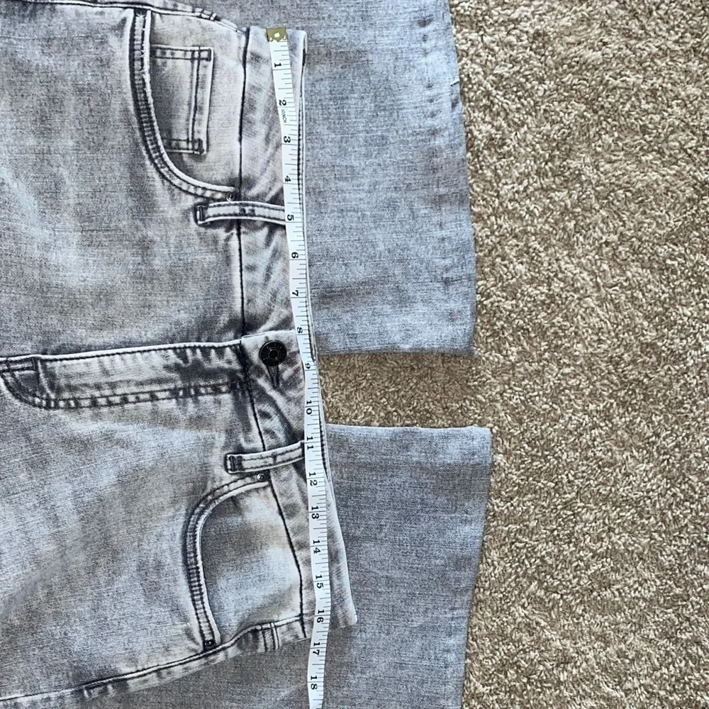 Kut from the Kloth Light Gray Flare Jeans - Picture 5 of 6